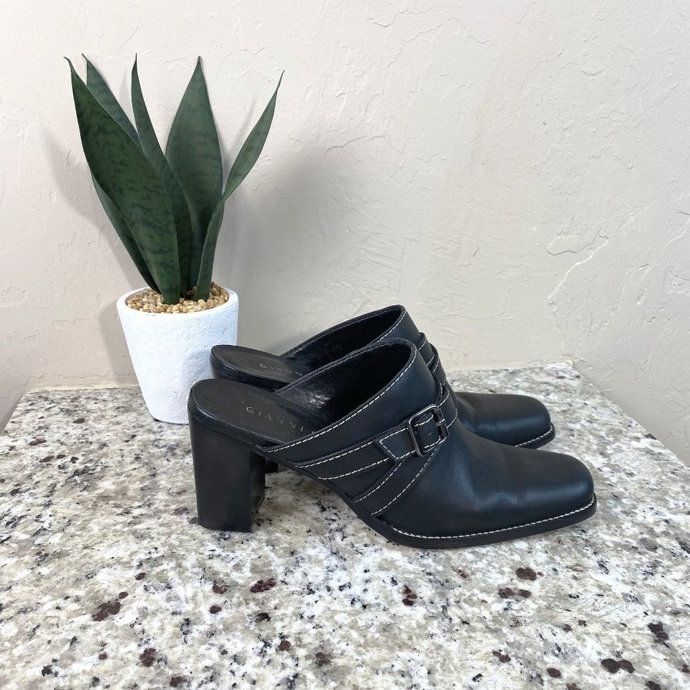Gianni Bini Womens Black Leather Square Toe Buckle Mules Block Heel Shoes